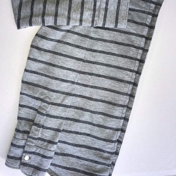 Gap Kids Button Down Shirt - Picture 4 of 6